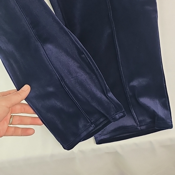 NEW Shoedazzle Women's Velvet Pants Navy Blue side zipper Sz M NWT - Picture 4 of 8